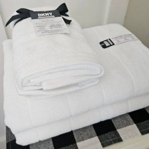 DKNY Home Solid White 4 PC SET Bath Hand Towel